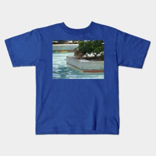 Should I swim or should I fly? Kids T-Shirt